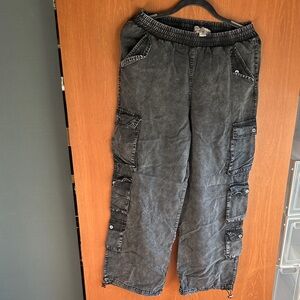 Vintage Havana Washed Black Wide Leg Cargo Pants